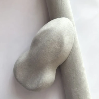 Bílá samolepicí látka (imitace Alcantary)